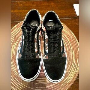 VANS- OLD SKOOL LOVE LETTERS - Men’s Sz 10.5